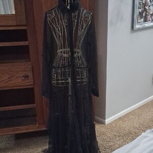 Chic Black Embroidered Long Sleeve Dress